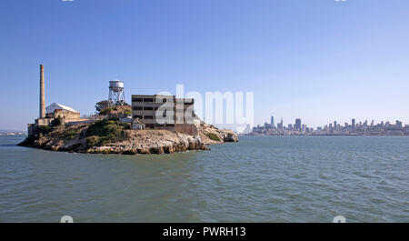 Alcatraz vecchia prigione vicino la città di San Francisco, California Foto Stock