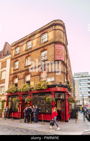 Una tipica vista in Londra Foto Stock