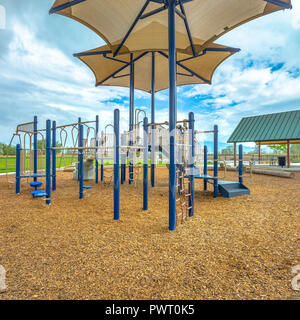 Blu parco giochi per i bambini in Lehi Utah Foto Stock