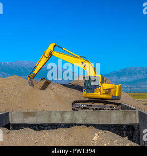 La zona di costruzione a Eagle Mountain Utah cielo blu Foto Stock