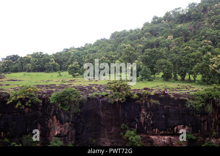 La vista delle grotte di Ajanta, il rock-cut monumenti buddisti. Preso in India, Agosto 2018. Foto Stock
