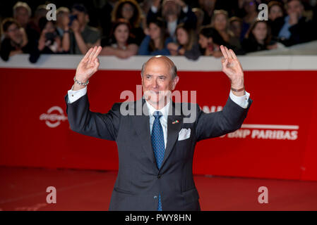 Roma, Italia. 18 ottobre, 2018. L'Ambasciatore degli Stati Uniti in Italia Lewis M. Eisenberg frequentando il tappeto rosso durante il XIII Roma Film Fest Credito: Silvia Gerbino/Alamy Live News Foto Stock