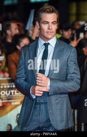 Chris Pine assiste il 'fuorilegge King' premiere al BFI London Film Festival. Foto Stock