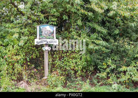 Barton Seagrave, Regno Unito - Ott 07, 2018: vista giorno barton seagrave village stemma. Foto Stock