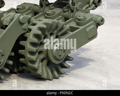 Equipaggiamento speciale, costituito da una miniera di rut spazzatrice e attrezzature per miniera di continuo la pesca a strascico Foto Stock