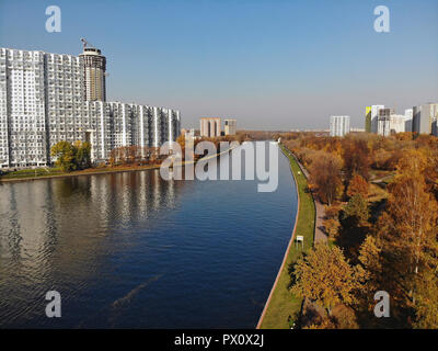 Vista superiore del canale di Mosca in Khimki, Russia Foto Stock