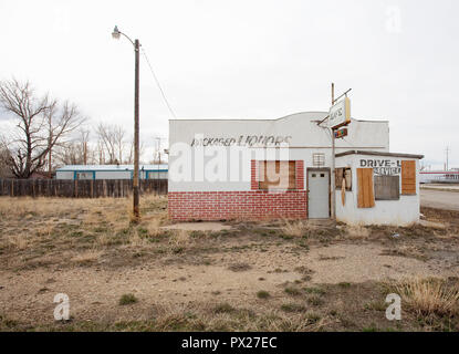 Abbandonato negozio di liquori in Wyoming, STATI UNITI D'AMERICA Foto Stock