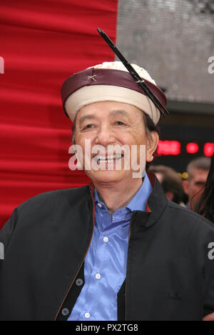 James Hong 05/22/11 "Kung Fu Panda 2' Premiere @ Grauman's Chinese Theater, Hollywood Foto di Ima Kuroda/HNW / PictureLux 22 maggio 2011 Riferimento File # 33686 502HNWPLX Foto Stock