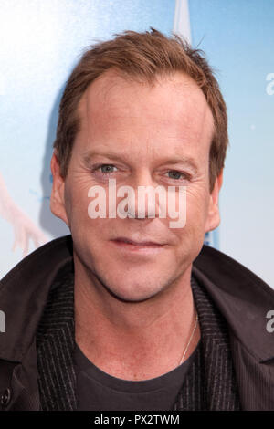 Kiefer Sutherland 03/22/09 'Monsters contro Alieni' Premiere @ anfiteatro Gibson, Universal City Foto di Megumi Torii/HNW / PictureLux Marzo 22, 2009 Riferimento File # 33686 721HNWPLX Foto Stock