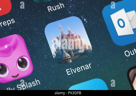 London, Regno Unito - 19 Ottobre 2018: Icona del mobile app Elvenar - Fantasy Kingdom da InnoGames su un iPhone. Foto Stock