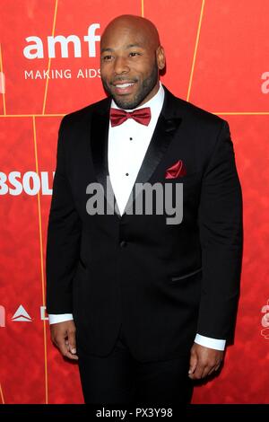 Los Angeles, CA, Stati Uniti d'America. Xviii oct, 2018. Anthony Evans presso gli arrivi per amfAR Gala di Los Angeles, Wallis Annenberg Center for the Performing Arts, Los Angeles, CA 18 ottobre 2018. Credito: Priscilla concedere/Everett raccolta/Alamy Live News Foto Stock