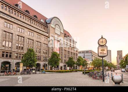 KDW Kaufhaus des Westens, Berlino, Germania Foto Stock