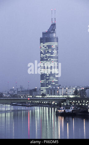 Edificio Torre di millenni di Vienna, Austria, Vienna, 20. distretto, Torre millenni Foto Stock