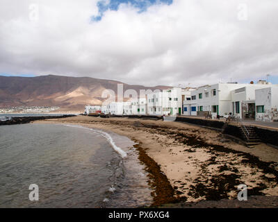 Lanzarote, Spagna - 31 Maggio 2017: Famara villaggio nella parte nord dell'isola Foto Stock