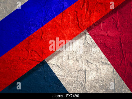 Immagine relativa alla politica delle relazioni tra la Russia e la Francia. Russo e Francia stile grunge flag. Foto Stock