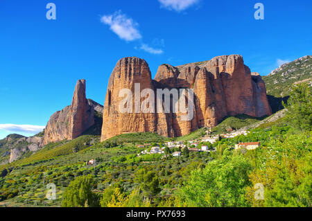 Mallos de Aguero in Aragona, Spagna Foto Stock