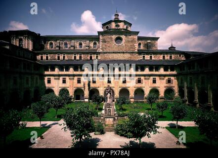 CLAUSTRO GRANDE DEL MONASTERIO DE SAMOS - siglo XVII/XVIII. Posizione: MONASTERIO. Samos. LUGO. Spagna. Foto Stock