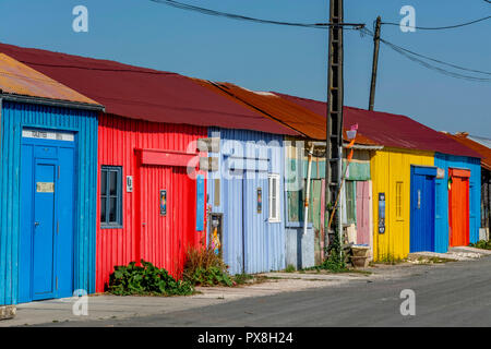 L'ostrica di capanne di Saint-Trojan-les-Bains sono alcuni degli artisti, gallerie Oleron Island, Charente Maritime, Nouvelle-Aquitaine, Francia Foto Stock