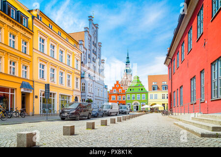 Città storica di Greifswald, Meclenburgo-Pomerania Occidentale, Germania Foto Stock