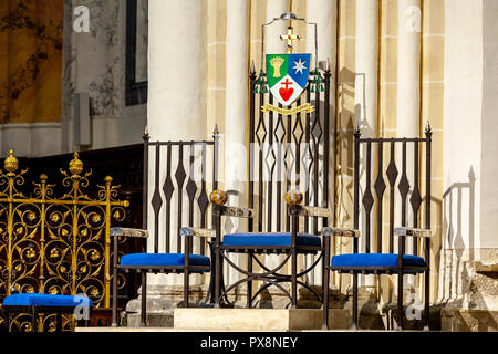 La Cattedra nella cattedrale di Chartres de Notre Dame, Francia Foto Stock