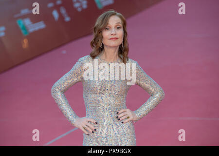 Roma, Italia. Xx oct, 2018. Isabelle Huppert frequentando il tappeto rosso durante il XIII Roma Film Fest Credito: Silvia Gerbino/Alamy Live News Foto Stock