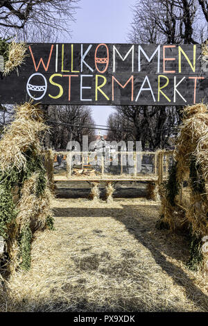 Vienna, Altes AKH, Ostermarkt, mercato di Pasqua, Austria Foto Stock