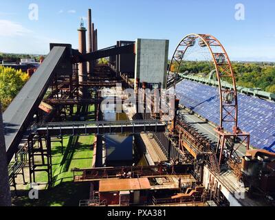 Complesso industriale delle miniere di carbone dello Zollverein a Essen, Germany‎: il kokerei Foto Stock