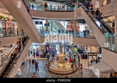 Thailandia shopping mall. Il terminale 21 interno, Pattaya. , Il sud-est asiatico Foto Stock