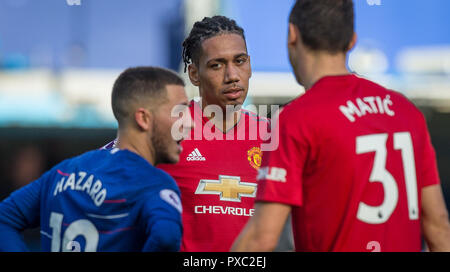 Londra, Regno Unito. 20 ott 2018. Londra, Regno Unito. 20 ott 2018.Londra, Regno Unito. 20 ott 2018. Londra, Regno Unito. 20 ott 2018.Chris Smalling del Man Utd durante il match di Premier League tra Chelsea e Manchester United a Stamford Bridge, Londra, Inghilterra il 20 ottobre 2018. **Solo uso editoriale** - Foto di Andy Rowland / Prime immagini multimediali. Credito: Andrew Rowland/Alamy Live News Credito: Andrew Rowland/Alamy Live News Credito: Andrew Rowland/Alamy Live News Credito: Andrew Rowland/Alamy Live News Foto Stock