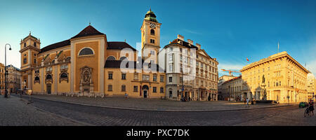 Il Schottenstift (Abbazia Scozzese) è un cattolico romano monastero fondato a Vienna nel 1155, l'Austria Foto Stock