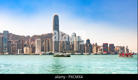 Vista panoramica della città di Hong Kong. Panorama sullo Skyline Foto Stock