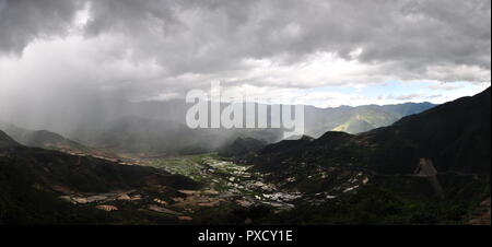 Terrazze di riso MuCangChai - le meraviglie degli agricoltori Foto Stock