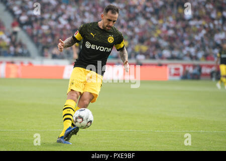 Stoccarda, Deutschland. Xx oct, 2018. Paco ALCACER (DO) ha segnato il gol a 3: 0 per il Borussia Dortmund, azione, calcio prima Bundesliga, ottava giornata VfB Stuttgart (S) - Borussia Dortmund (DO) 0: 4, su 20.10.2018 a Stoccarda/Germania, € | Utilizzo di credito in tutto il mondo: dpa/Alamy Live News Foto Stock