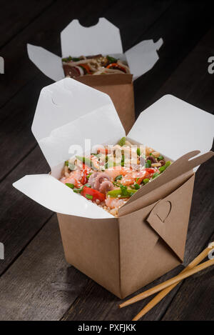 Agitata e riso fritto Foto Stock