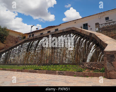 Cascata artificiale in Cusco Foto Stock