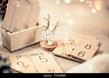 Vintage in legno data di calendario 25 e mese dicembre Foto Stock