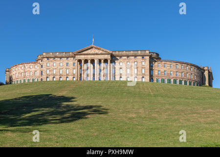 Palazzo Wilhelmshoehe (Schloss Wilhelmshöhe), palazzo neoclassico oggi sede della Galleria d'arte Gemädegalerie Alte Meister Foto Stock
