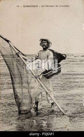 Dunkerque (Dunkerque) Francia - Crevette pescatore. Foto Stock