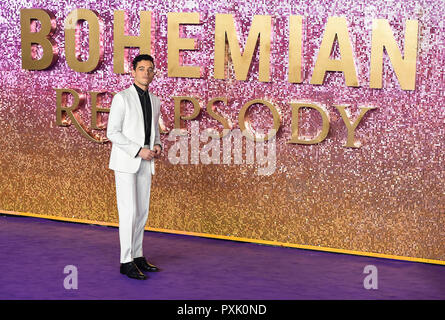 Londra, Regno Unito. 23 ottobre, 2018. Londra, Regno Unito. 23 ott 2018. Rami Malek assiste la prima mondiale di "Bohemian Rhapsody' a SSE Arena Wembley su ottobre 23, 2018 a Londra, Inghilterra Credito: Gary Mitchell, GMP Media/Alamy Live News Credito: Gary Mitchell, GMP Media/Alamy Live News Foto Stock
