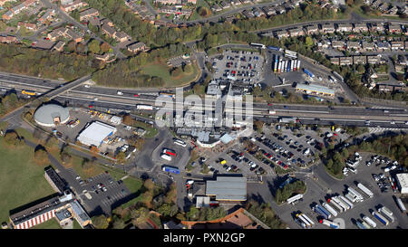 Vista aerea di Newport Pagnell Motorway Services Area, M1, Buckinghamshire Foto Stock