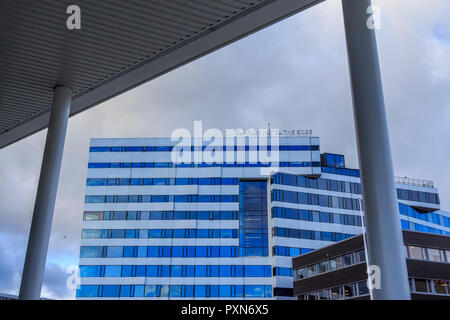 Il bordo clarion hotel in autunno inverno scenic immagini del paesaggio nella città di Tromso, tromsoya isola, troms comune, Norvegia 2018 migliori Foto Stock