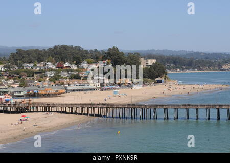 Capitola California wharf e spiaggia Foto Stock