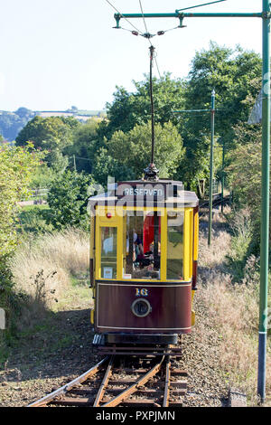 Tram d'epoca sul Seaton Tram, Devon, Inghilterra, Regno Unito. Foto Stock