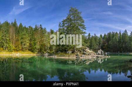 Eibsee lago vicino a Grainau, Baviera, Germania Foto Stock