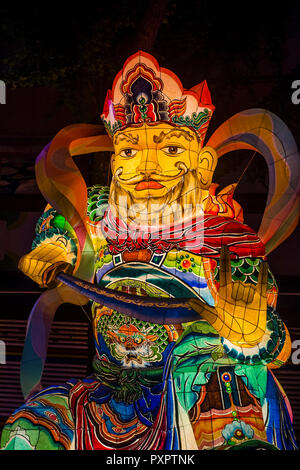 SEOUL - 11 maggio : lanterna colorata decorazione a flusso cheonggyecheon durante il Lotus Lantern Festival in Seoul Corea il 11 maggio 2018. Il festival è Foto Stock