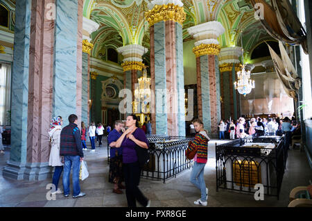 Interno, Santi Pietro e Paolo, la cattedrale, la Fortezza di Pietro e Paolo. San Pietroburgo, Northwestern, Russia. Foto Stock