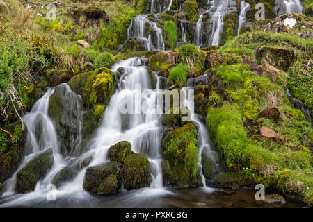 Regno Unito, Scozia, Ebridi Interne, Isola di Skye, Brides velo cascata Foto Stock