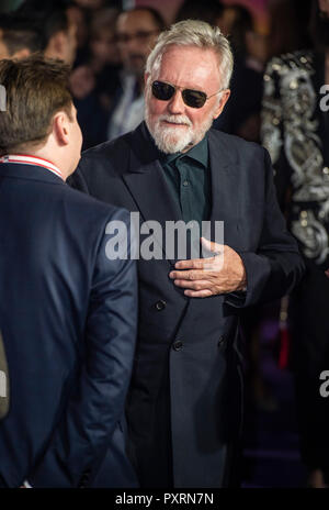 Londra, Regno Unito. 23 ottobre, 2018. Roger Taylor assiste la prima mondiale di "Bohemian Rhapsody' a SSE Arena Wembley su ottobre 23, 2018 a Londra, Inghilterra Credito: Gary Mitchell, GMP Media/Alamy Live News Foto Stock