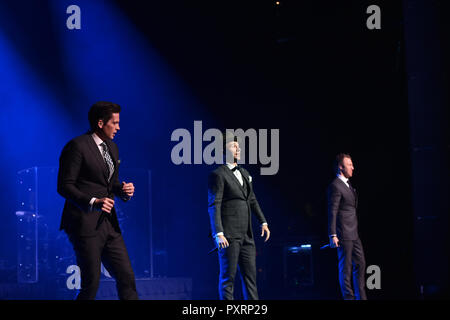 Virginia Beach, Virginia, Stati Uniti d'America. 22 ottobre, 2018. I TENORI IN SANDLER Center in Virginia Beach, Virginia il 22 ottobre 2018. © Jeff Moore 2018 Credit: Jeff Moore/ZUMA filo/Alamy Live News Foto Stock