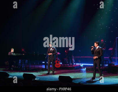 Virginia Beach, Virginia, Stati Uniti d'America. 22 ottobre, 2018. I TENORI IN SANDLER Center in Virginia Beach, Virginia il 22 ottobre 2018. © Jeff Moore 2018 Credit: Jeff Moore/ZUMA filo/Alamy Live News Foto Stock